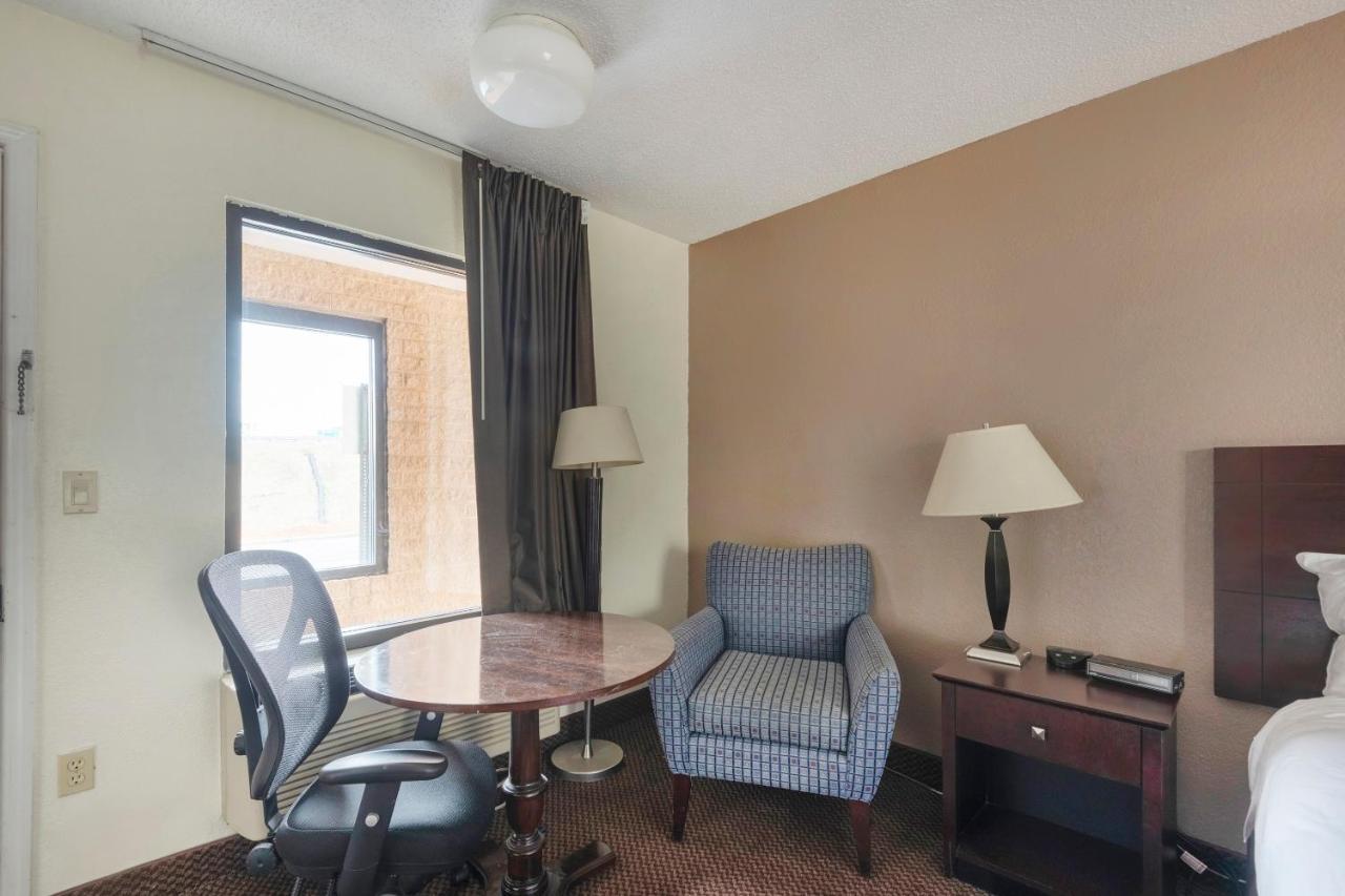 Econo Lodge カナポリス エクステリア 写真