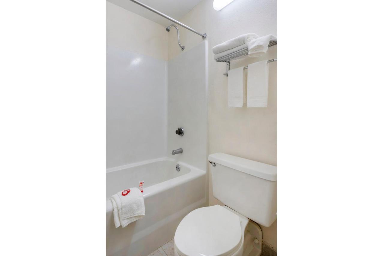Econo Lodge カナポリス エクステリア 写真