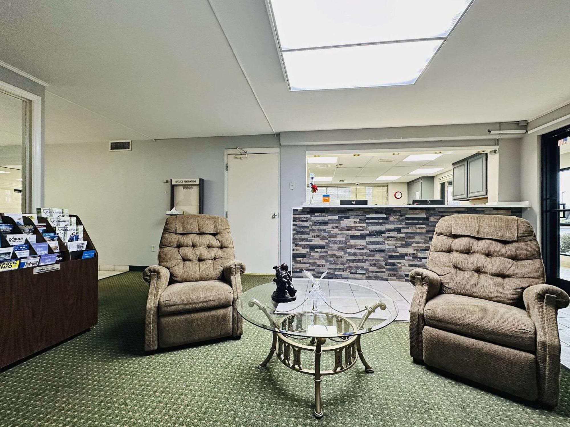 Econo Lodge カナポリス エクステリア 写真