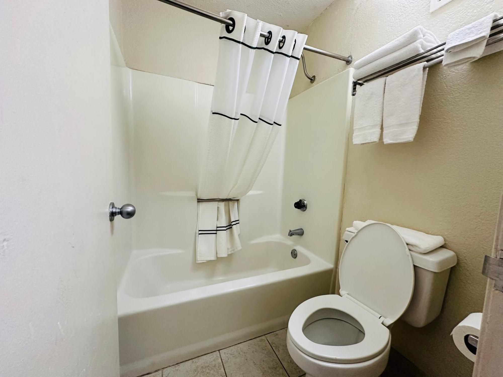 Econo Lodge カナポリス エクステリア 写真