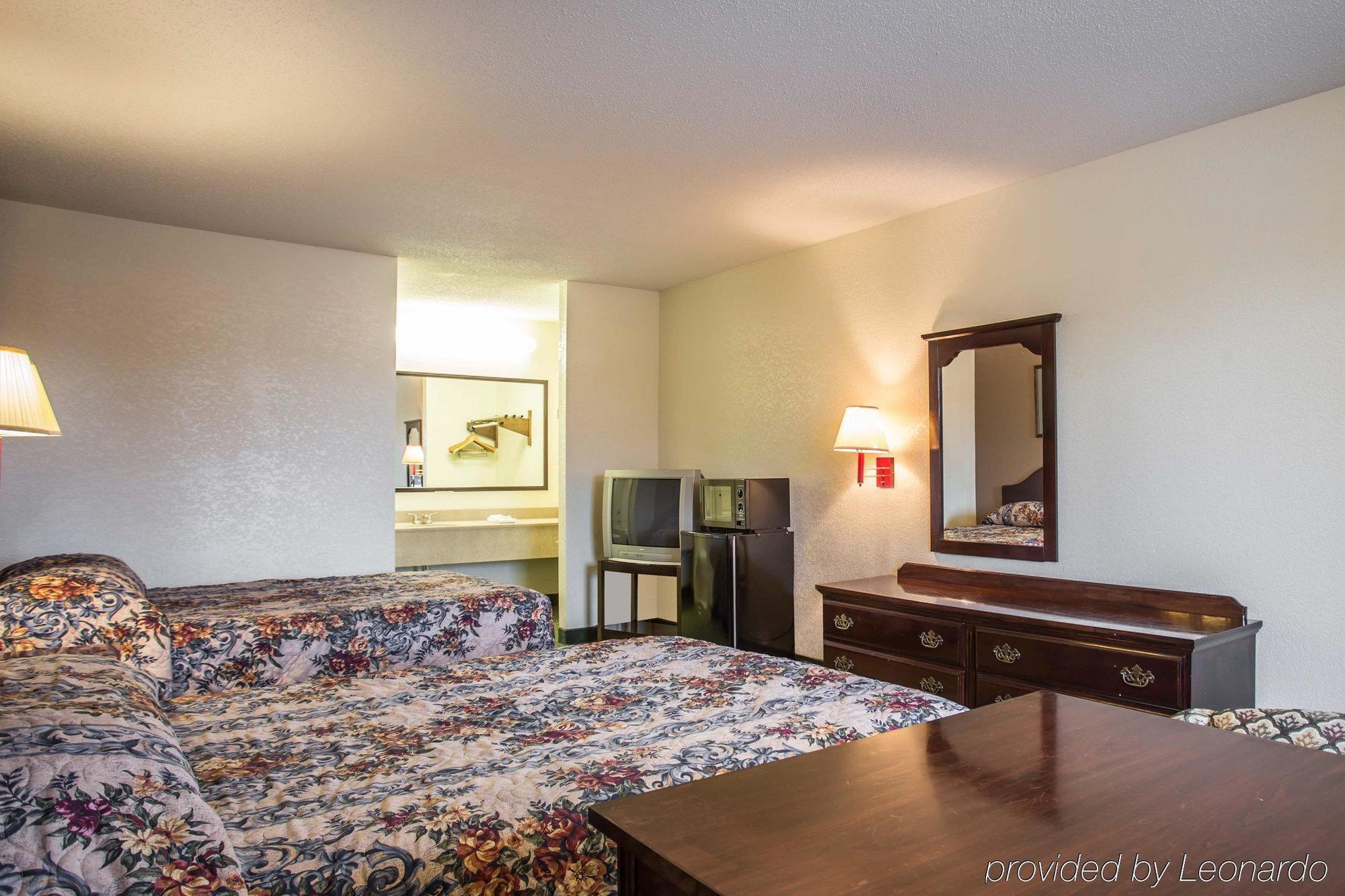 Econo Lodge カナポリス エクステリア 写真