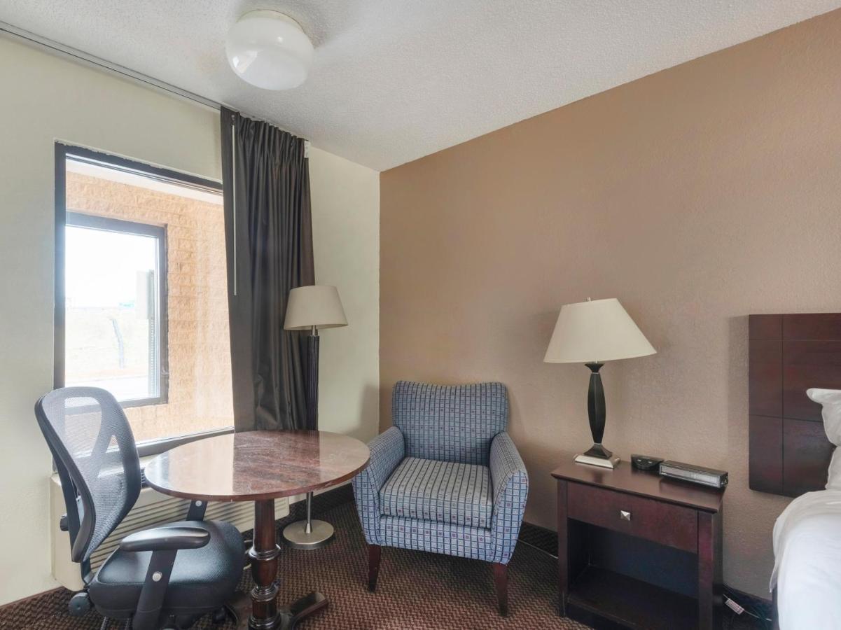 Econo Lodge カナポリス エクステリア 写真